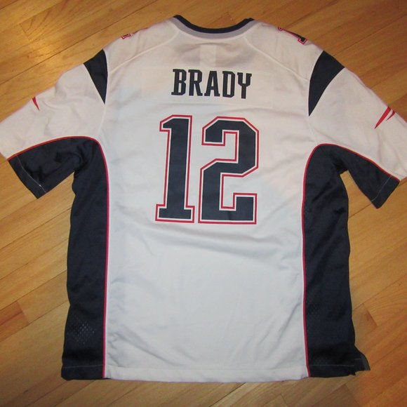 TOM BRADY ON FIELD JERSEY/SIZE XL/SHORT SLEEVE/NEW ENGLAND PATRIOTS - Picture 6 of 6